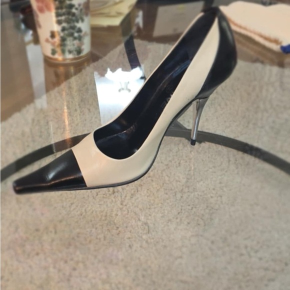 VINTAGE CHANEL PUMPS SIZE 36.5 - Picture 9 of 12